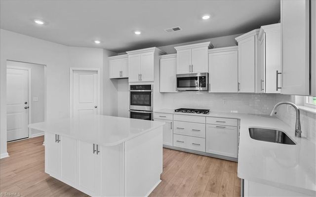 414 Yarrow Drive, Lexington, NC 27295