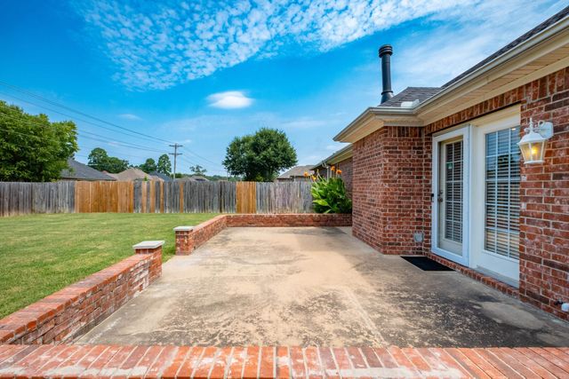 118 Auriel Circle, Maumelle, AR 72113