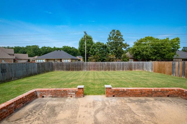 118 Auriel Circle, Maumelle, AR 72113