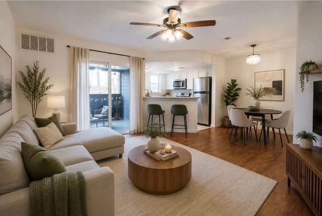 2500 Burleson RD 713, Austin, TX 78741