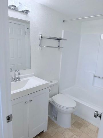 2500 Burleson RD 713, Austin, TX 78741