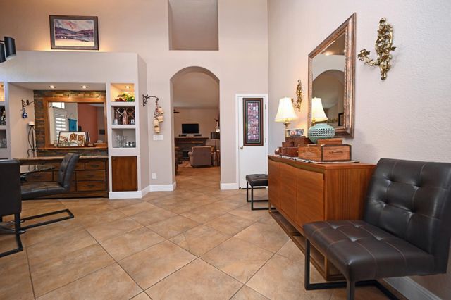 2680 Hogan Dr, Turlock, CA 95382