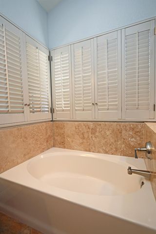 2680 Hogan Dr, Turlock, CA 95382