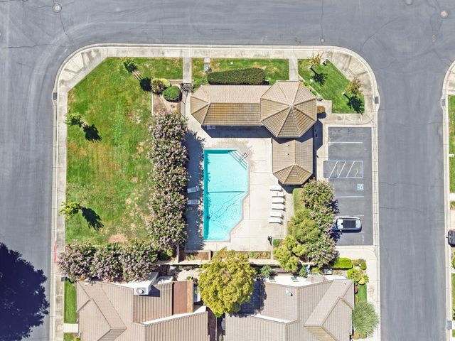 2680 Hogan Dr, Turlock, CA 95382