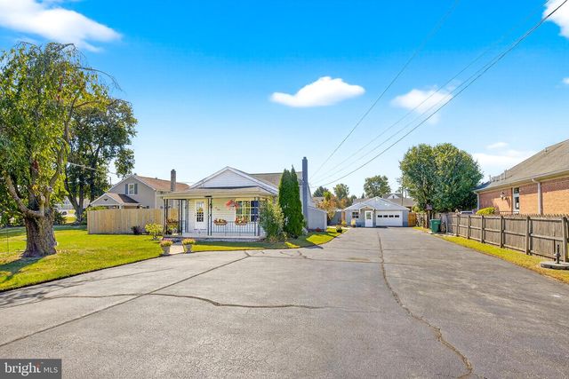1012 W ELM AVE, Hanover, PA 17331