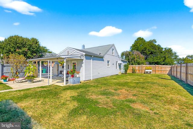 1012 W ELM AVE, Hanover, PA 17331