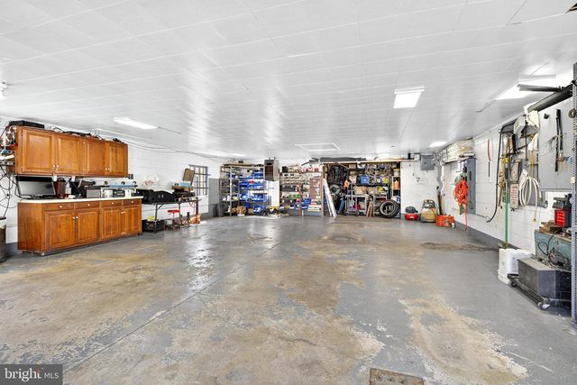 1012 W ELM AVE, Hanover, PA 17331