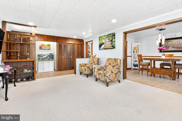 1012 W ELM AVE, Hanover, PA 17331