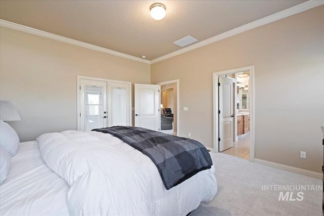 2804 S Island Dr, Nampa, ID 83686