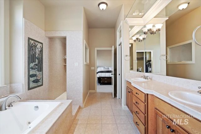 2804 S Island Dr, Nampa, ID 83686