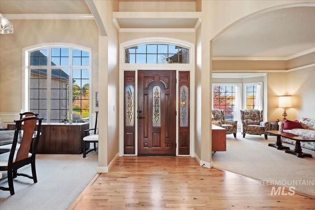 2804 S Island Dr, Nampa, ID 83686