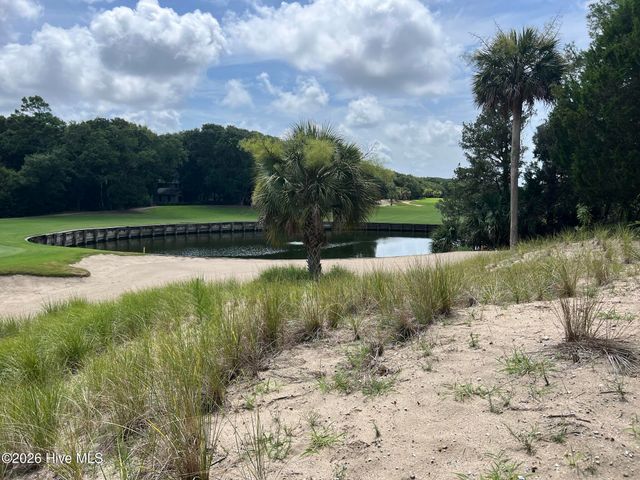 39 Fort Holmes Trail, Bald Head Island, NC 28461