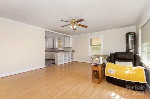 1302 N Ellis Street, Salisbury, NC 28144
