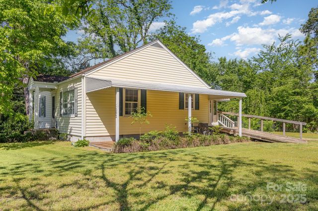 1302 N Ellis Street, Salisbury, NC 28144