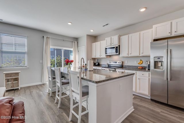 6531 Shark Tooth Trail, Wilmington, NC 28412