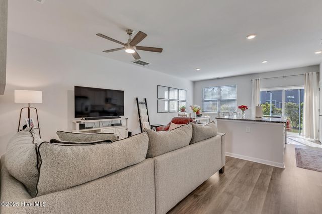 6531 Shark Tooth Trail, Wilmington, NC 28412