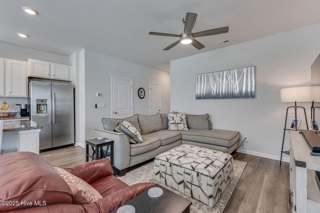 6531 Shark Tooth Trail, Wilmington, NC 28412