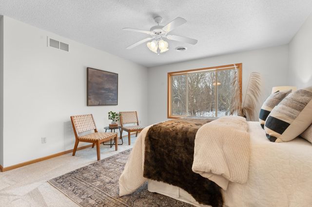 2327 Pinewood Road SE, Rochester, MN 55904