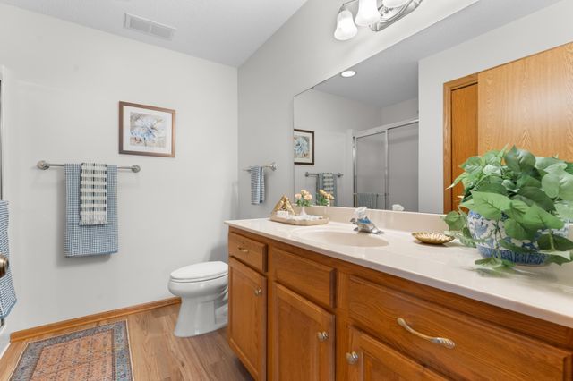 2327 Pinewood Road SE, Rochester, MN 55904