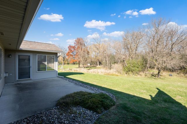 2327 Pinewood Road SE, Rochester, MN 55904