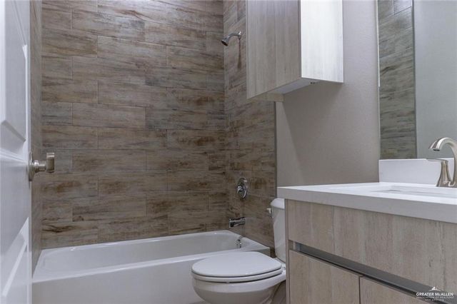 320 San Mateo Avenue, La Joya, TX 78560