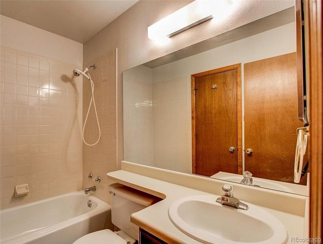 8336 W 87th Drive D, Arvada, CO 80005