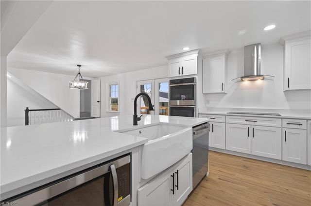 6341 Godwin BLVD, Suffolk, VA 23432