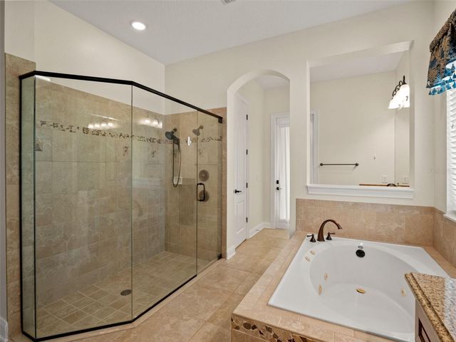 25622 HAWKS RUN LANE, Sorrento, FL 32776