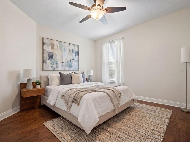 25622 HAWKS RUN LANE, Sorrento, FL 32776