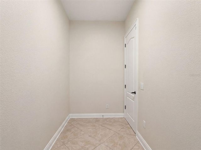 25622 HAWKS RUN LANE, Sorrento, FL 32776