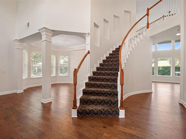 25622 HAWKS RUN LANE, Sorrento, FL 32776