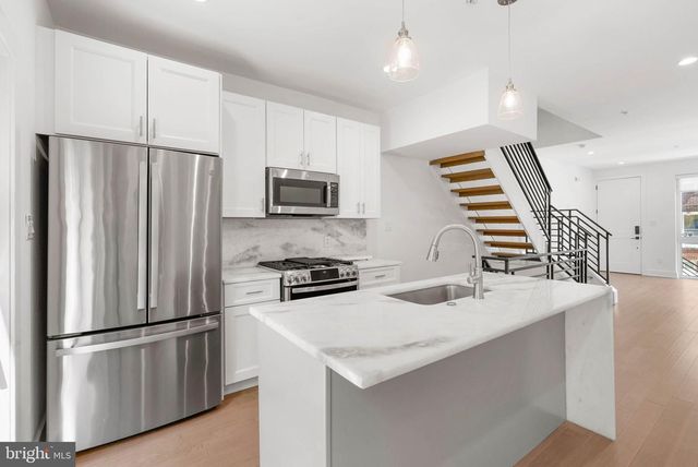 616 DUDLEY ST, Philadelphia, PA 19148