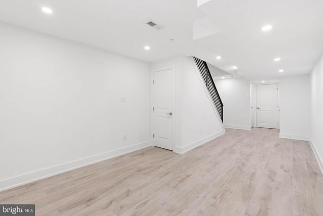 616 DUDLEY ST, Philadelphia, PA 19148