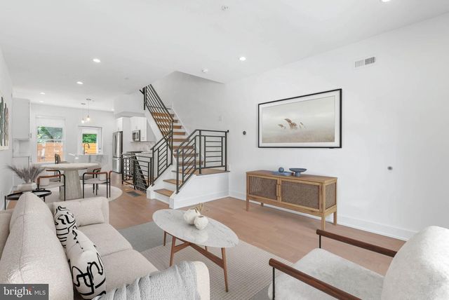 616 DUDLEY ST, Philadelphia, PA 19148