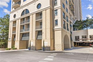 3040 Peachtree NW Road 605, Atlanta, GA 30305