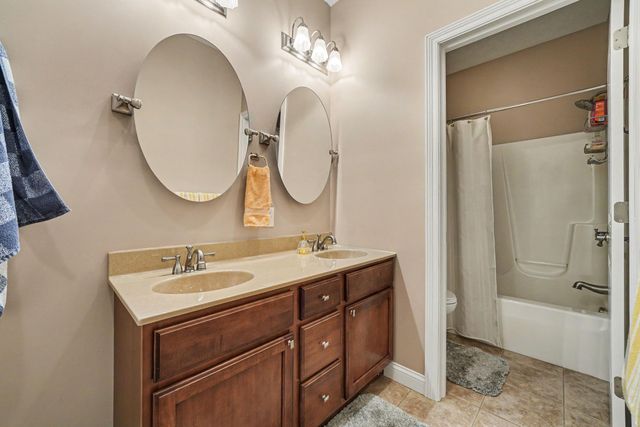 3990 Scipio Drive, La Porte, IN 46350
