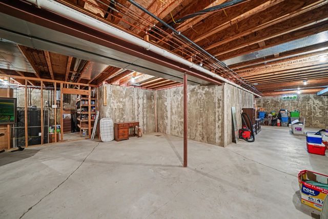 3990 Scipio Drive, La Porte, IN 46350
