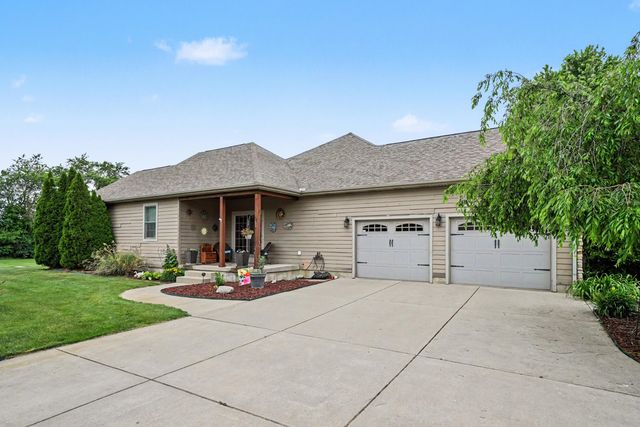 3990 Scipio Drive, La Porte, IN 46350