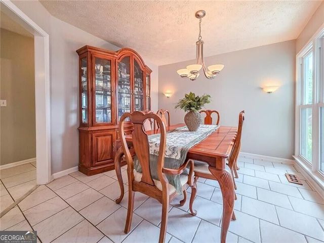 1223 Kaylyn Court, Kennesaw, GA 30152
