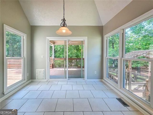 1223 Kaylyn Court, Kennesaw, GA 30152