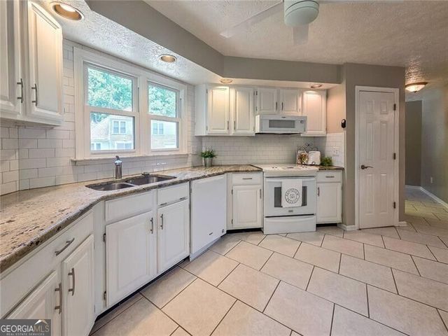 1223 Kaylyn Court, Kennesaw, GA 30152