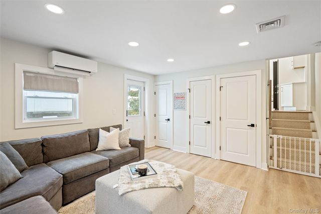 36 Stauber Drive, Plainview, NY 11803