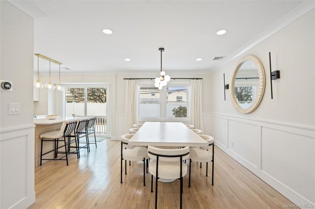 36 Stauber Drive, Plainview, NY 11803