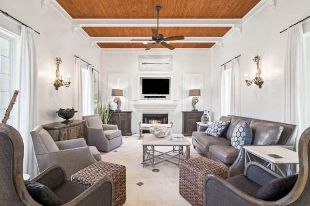 152 White Cliffs Boulevard, Santa Rosa Beach, FL 32459