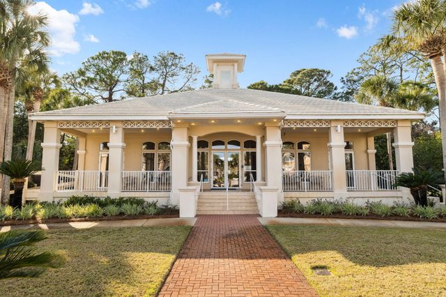 152 White Cliffs Boulevard, Santa Rosa Beach, FL 32459