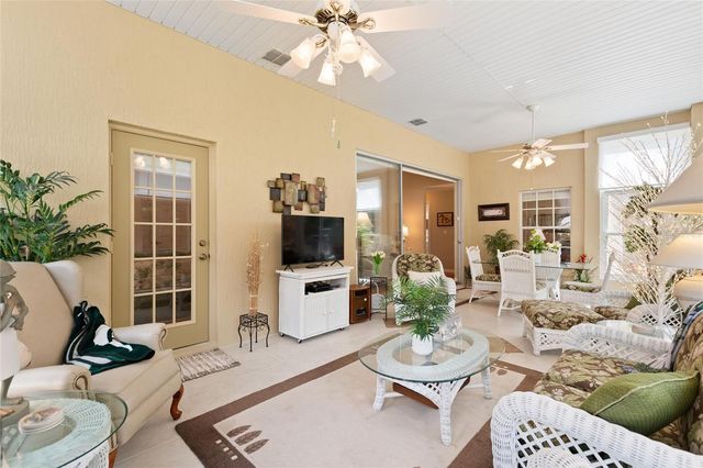 315 RIDGE VIEW DR, Davenport, FL 33837