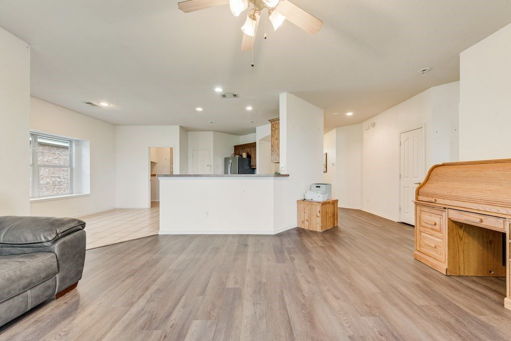 1008 Fort Apache Drive, Fort Worth, TX 76052 — photo 5