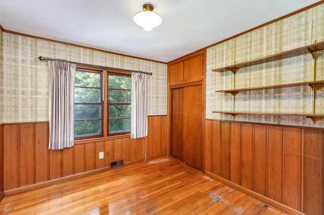 2619 Meadow Glen Road, Ames, IA 50014