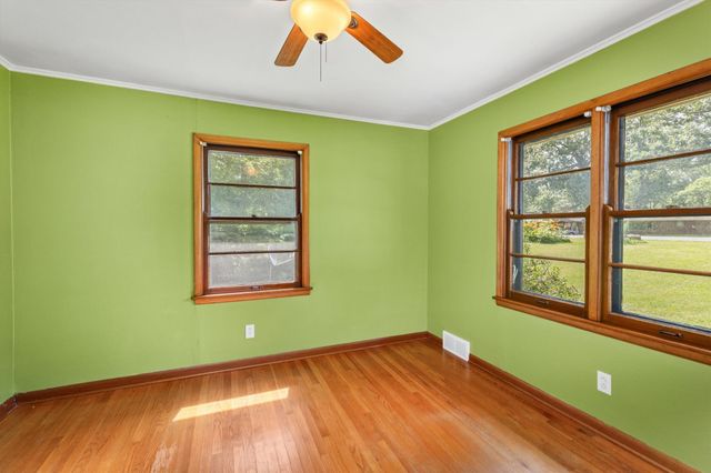 2619 Meadow Glen Road, Ames, IA 50014