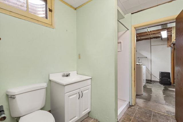 2619 Meadow Glen Road, Ames, IA 50014